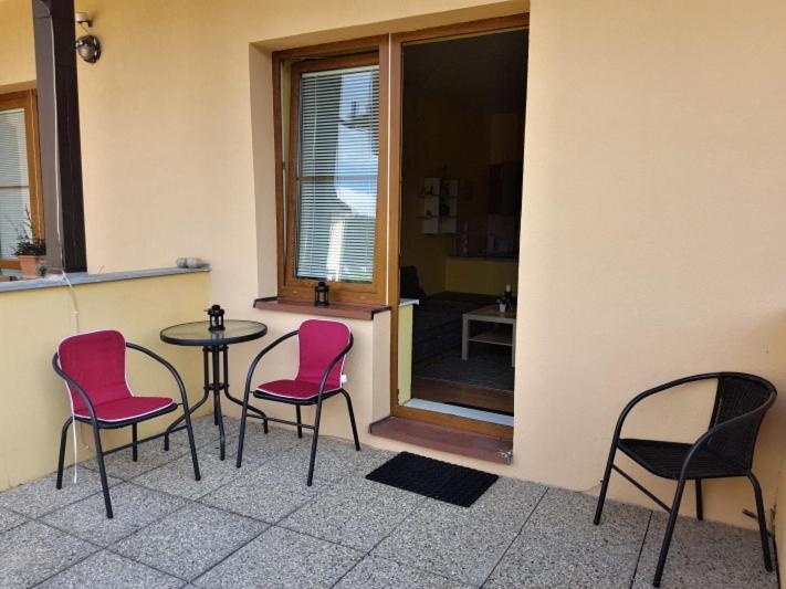 דונובאלי Apartmanovy Dom Magura מראה חיצוני תמונה